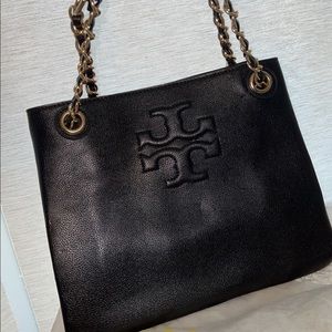 Lightly used. Can be a shoulder bag or Crossbody bag.